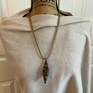 Elegant Multicolor Moroccan-Style Stone Pendant Necklace